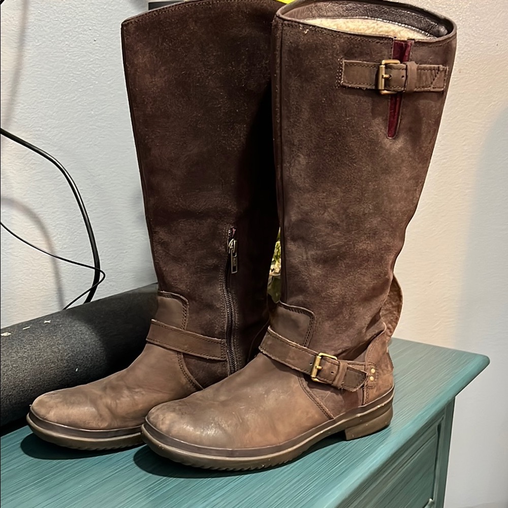 UGG Thomsen Tall Boots Brown Leather Suede